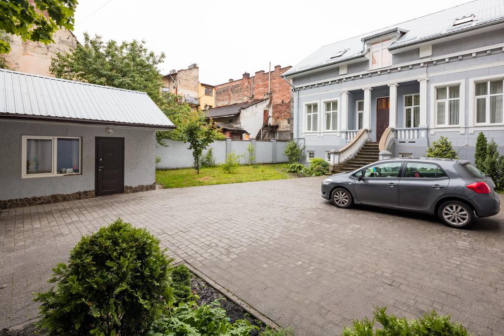 Apartment Fedkovycha Lviv Extérieur photo